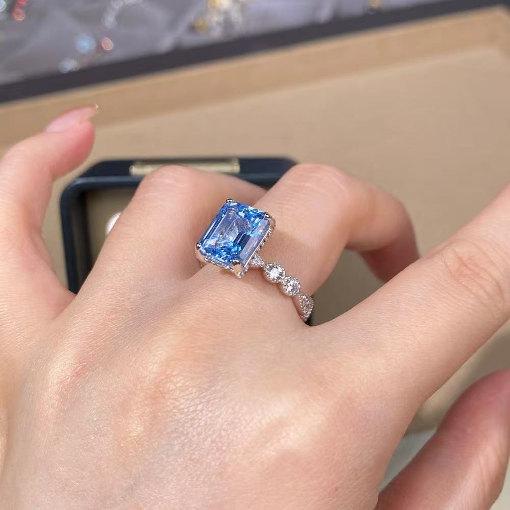 Lab-Grown Emerald Cut Aquamarine Ring, Solid 925 Silver (8x10mm)