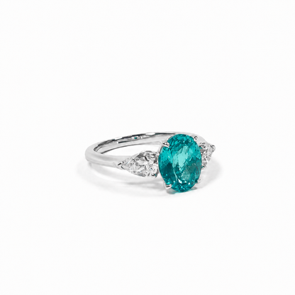 Oval-Cut Lab-Grown YAG Ring in 925 Sterling Silver (7 × 9mm)